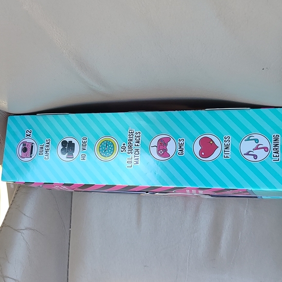 Nwt LOL Surprise Smartwatch & Camera - Picture 3 of 4